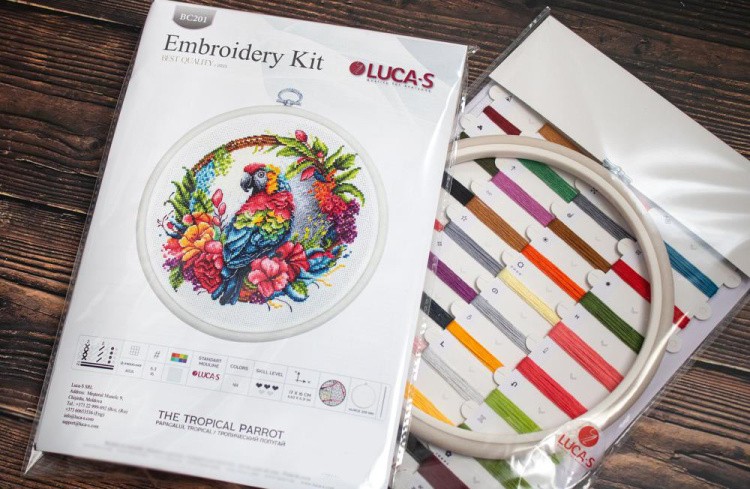 Набор для вышивания «Тропический попугай» — картинка 7