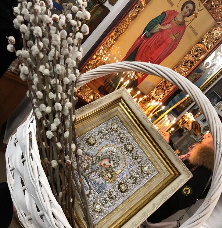 Вышивка Образа в каменьях «Казанская Божия Матерь» — картинка 5