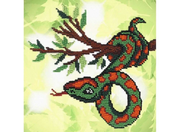 Набор вышивки бисером «Змейка на ветке»
