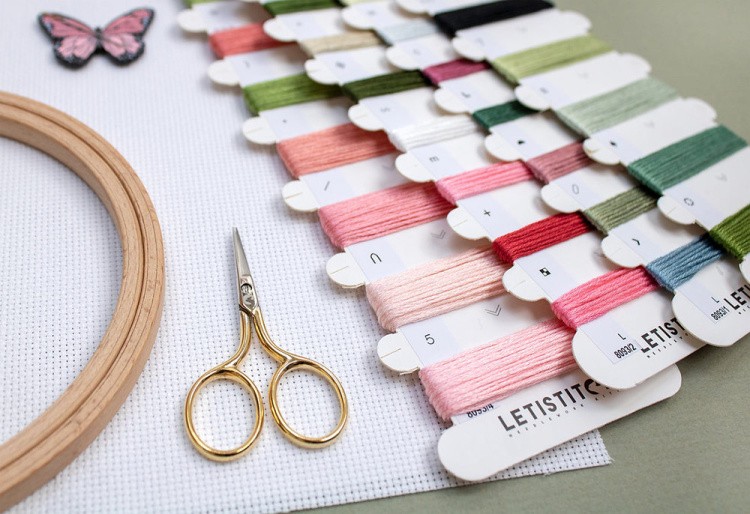 Набор для вышивания «Pink Bloom (Розовое цветение)» — картинка 4