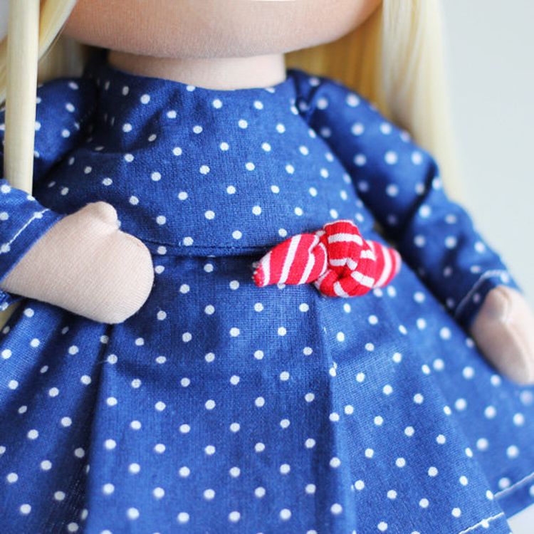 Набор для шитья интерьерной куклы «Ассоль» — картинка 3