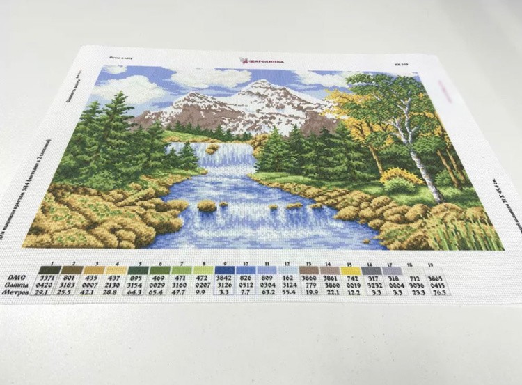 Рисунок на ткани «Речка в лесу» — картинка 3