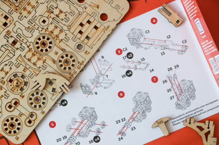 Конструктор из дерева «Паровоз», UNIWOOD — картинка 5