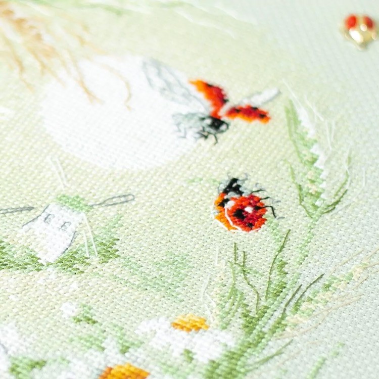 Набор для вышивания «Живые истории. Бурундучок» — картинка 5