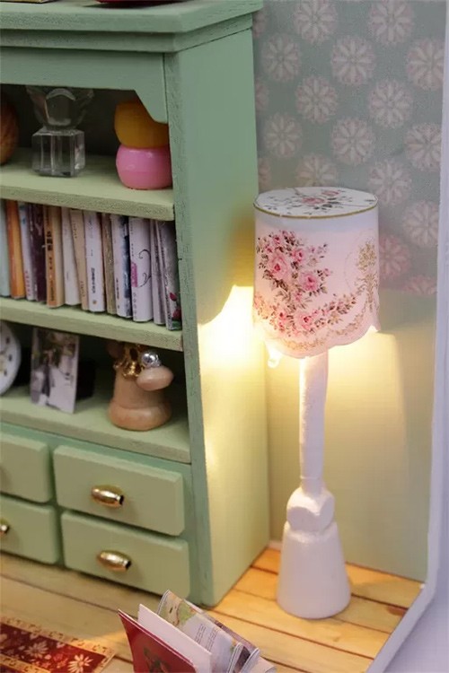 Сборная модель Румбокс. Миниатюрная комната «Семейная гостиная» — картинка 5