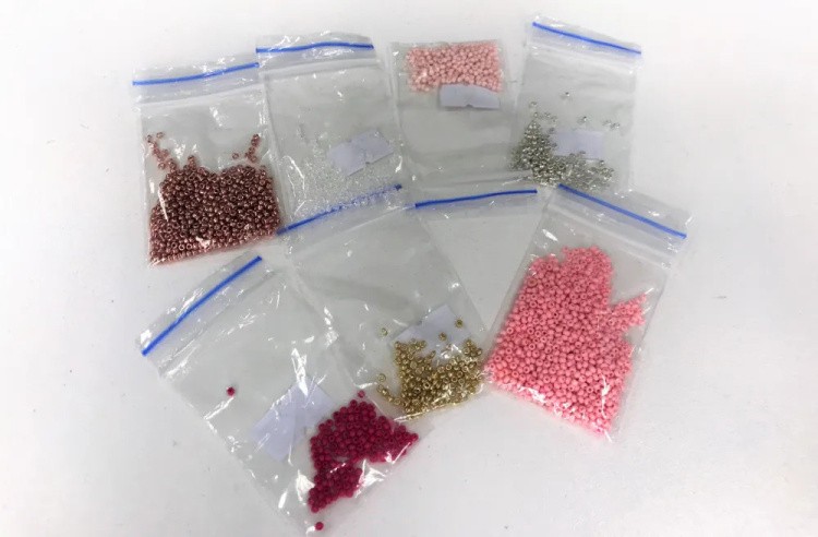 Набор вышивки бисером «Почти идеальный» — картинка 11