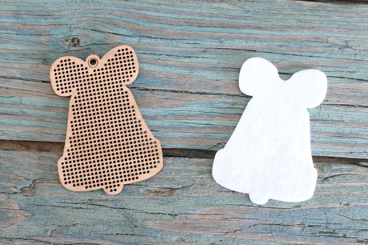 Набор для вышивания «Ёлочная игрушка. Зимний звон» — картинка 2