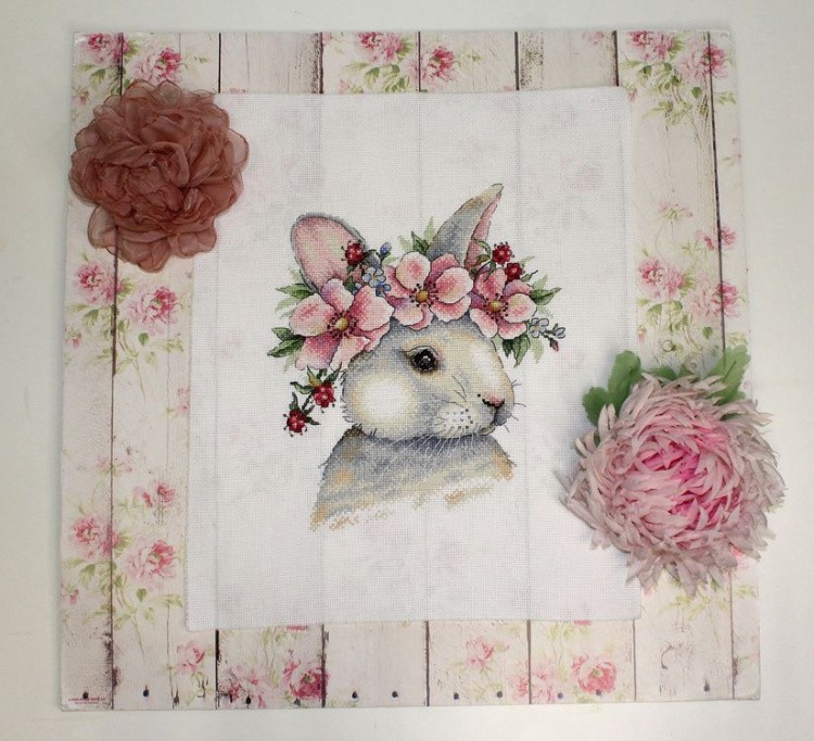 Набор для вышивания «Кролик в цветах» — картинка 2