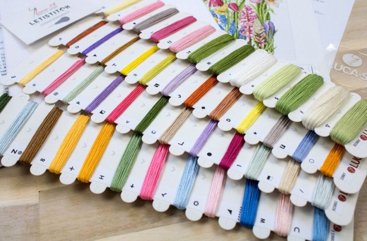 Набор для вышивания «Мартовский букет» — картинка 2