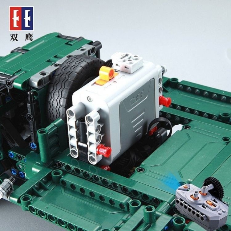 Радиоуправляемый конструктор с мотором Cada Technics Катюша - 2.4G
— картинка 2