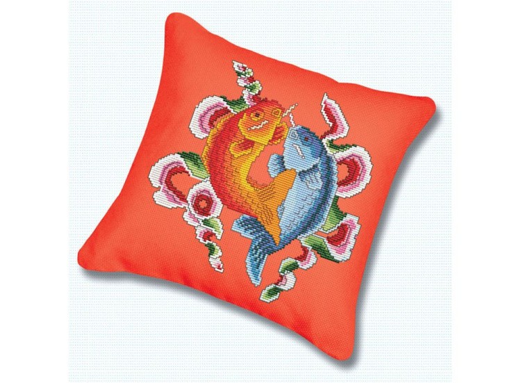 Подушка «Цветные рыбы» (канва красная)
