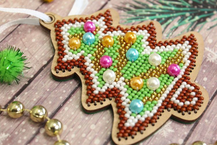 Набор для вышивания «Ёлочная игрушка. Ёлочка» — картинка 4