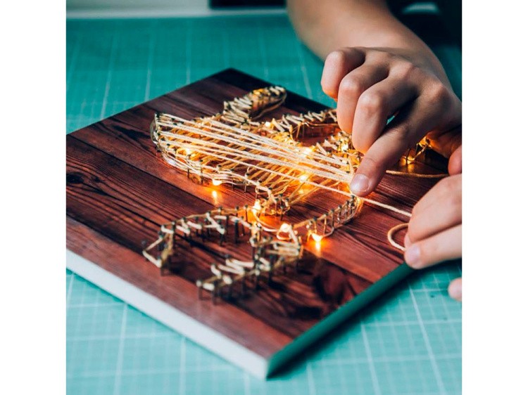 Набор для творчества STRING ART «Олень» (с гирляндой) — картинка 7