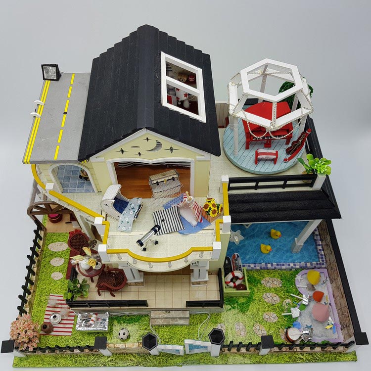 Набор для создания миниатюры (румбокс) «Дом с бассейном» — картинка 5