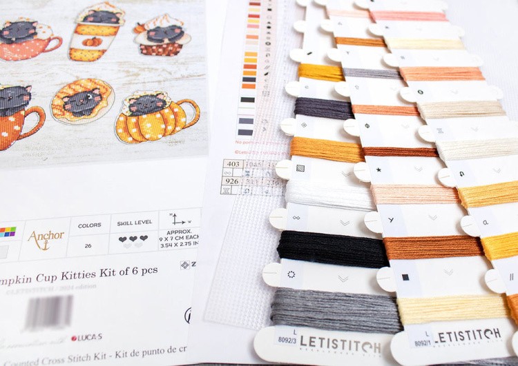 Набор для вышивания «Pumpkin Cup Kitties Kit of 6 pcs (Набор из 6 предметов «Кошечка-тыква»)» — картинка 2