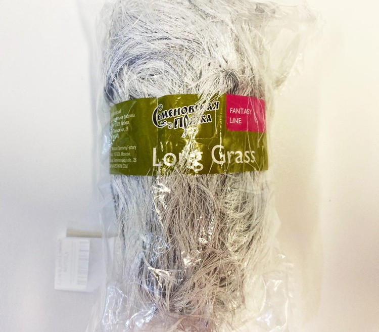 УЦЕНКА. Пряжа Семеновская Long grass (51141), белый-серый 1 шт. 100 г (повреждена этикетка) — картинка 2