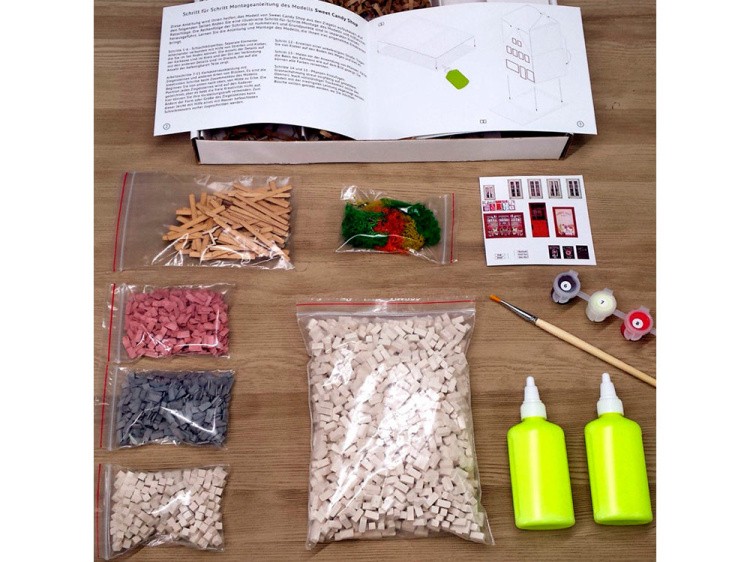 Конструктор из кирпичиков «Отель (со светом и красками)» — картинка 2