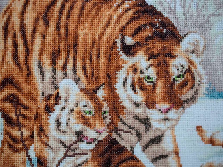 Набор для вышивания «Дружная семья» — картинка 3