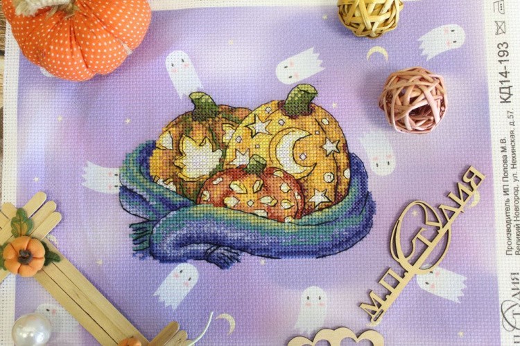 Набор для вышивания «Уютные тыквы» — картинка 2