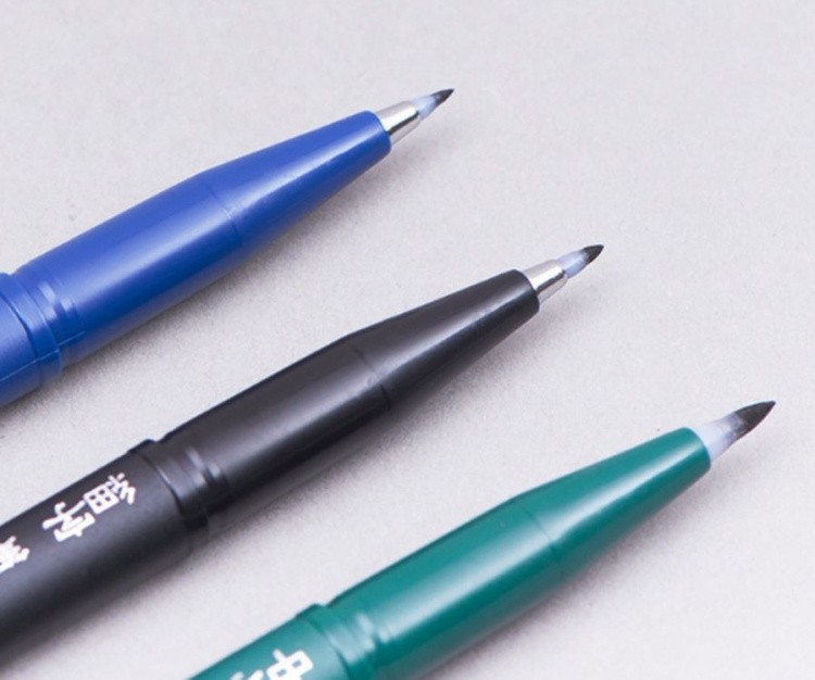 Фломастер-кисть Brush Sign Pen Pigment 3 размера: EFA, FA, MA кисть, Pentel