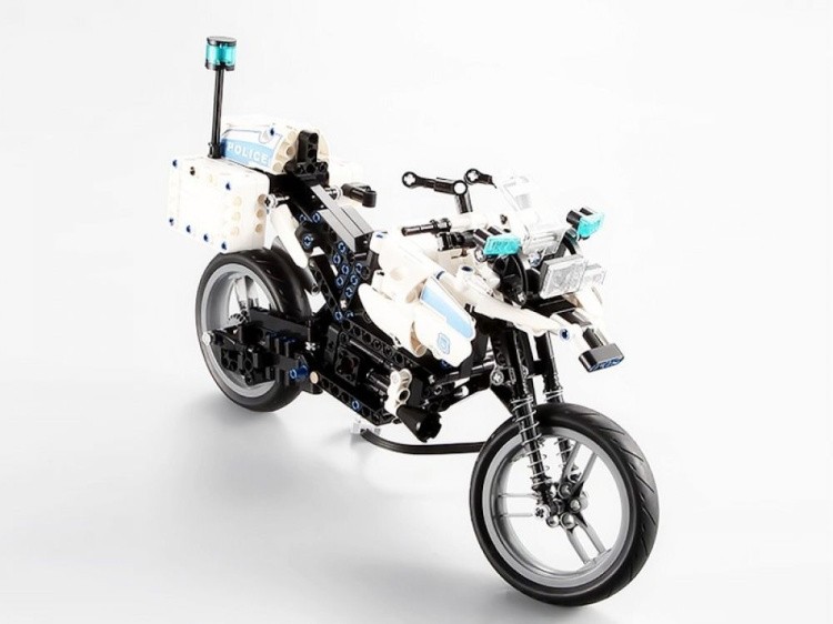 Конструктор с радиоуправлением CADA deTech полицейский мотоцикл, 539 деталей — картинка 2