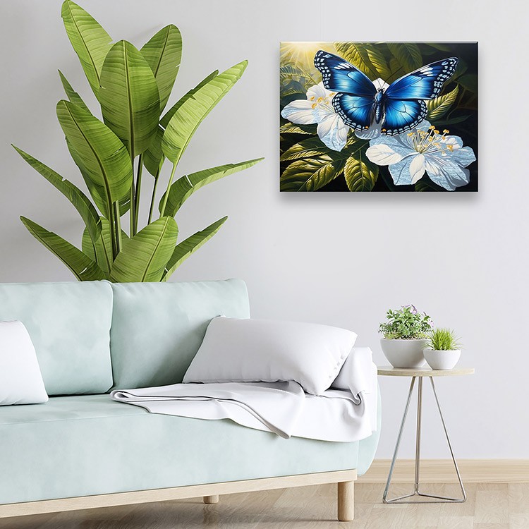 Картина по номерам с поталью платина «Синяя бабочка на белых цветах» — картинка 5
