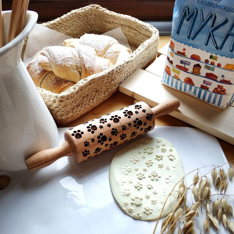 Деревянная скалка с узором «Лапки», Березка — картинка 3