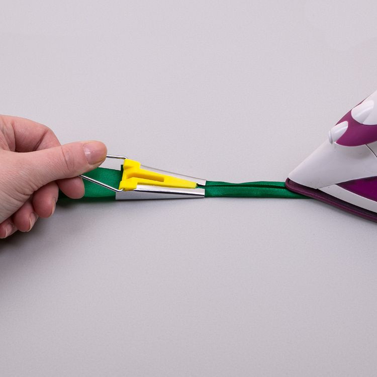 Приспособление для изготовления косой бейки на 12 мм, Gamma — картинка 3