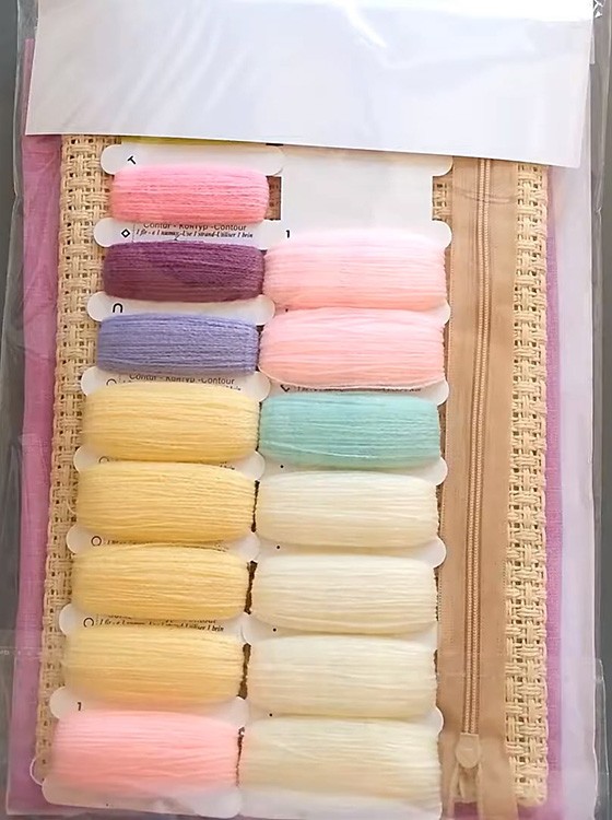 Набор для вышивания «Подушка. Единорог» — картинка 3