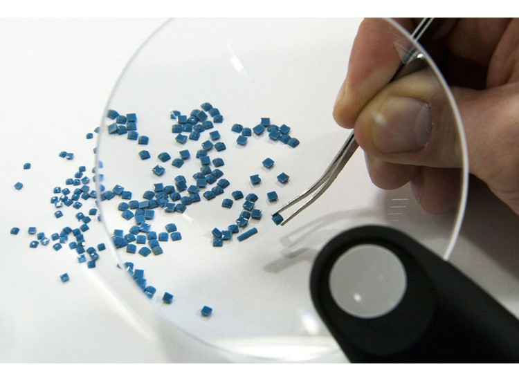 Лупа ручная 2х/6х с LED-подсветкой — картинка 4