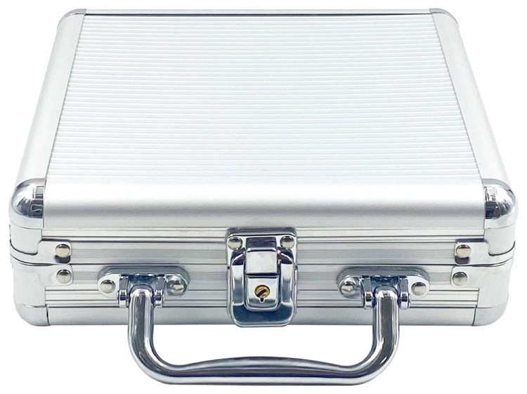 Покерный набор Ultimate, 100 фишек, 11,5 г с номиналом в чемодане — картинка 3