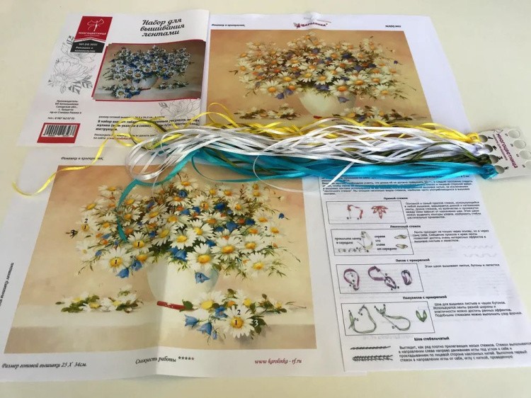 Вышивка лентами «Ромашки и колокольчики» — картинка 4