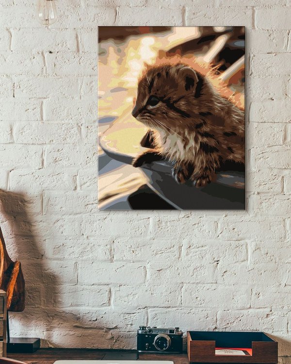 Картина по номерам «Маленький котенок плывет навстречу приключениям» — картинка 3