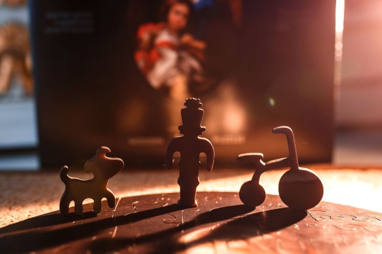 Деревянные пазлы DAVICI «Портрет детей художника Кузи и Маруси» — картинка 6