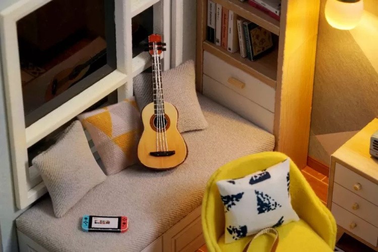 Миниатюрная сборная модель (румбокс) «Солнечный кабинет» — картинка 10