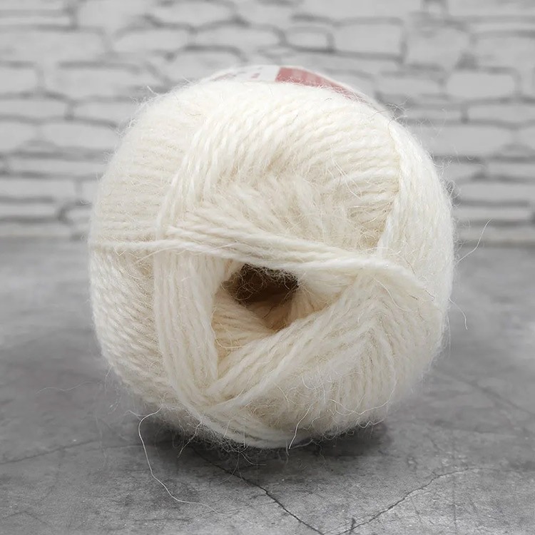 Пряжа из Троицка Пушинка (01), белый, 5 шт. по 50 г — картинка 2