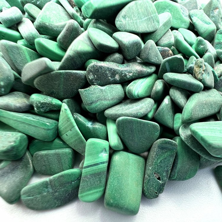 Натуральный камень Малахит, 100 г — картинка 2