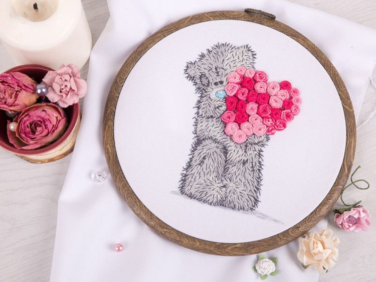 Набор для вышивания «Tatty Teddy с сердцем из роз» — картинка 2