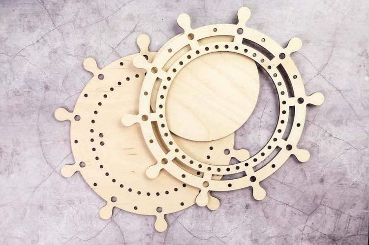 Рамка «Штурвал», средняя, ажурная, 18x18 см — картинка 2