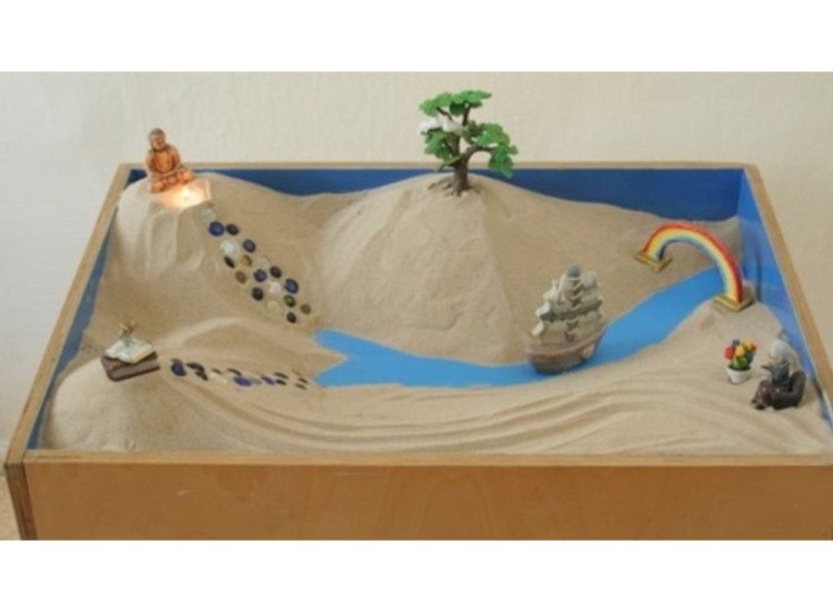 Набор космического песка 6 кг голубого цвета (2х3 кг + деревянная песочница) — картинка 3