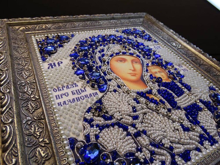 Набор вышивки хрустальными камнями «Казанская» (синяя) — картинка 8