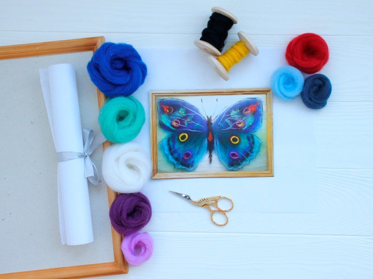 Картина шерстью «Бабочка Артемида» — картинка 2