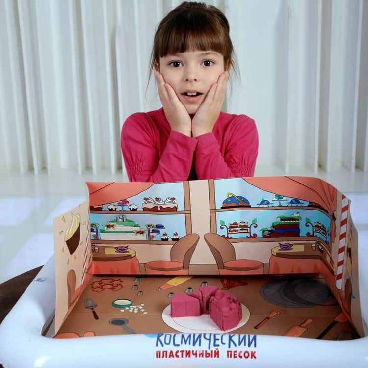 Космический пластичный песок набор «Веселая кондитерская» 1 кг с ароматом клубники — картинка 9