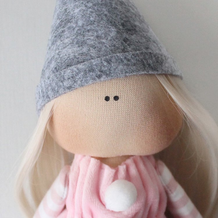 Набор для шитья интерьерной куклы «Амели» — картинка 5