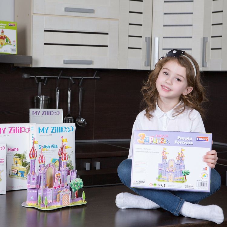 3D пазл Фиолетовый замок — картинка 3