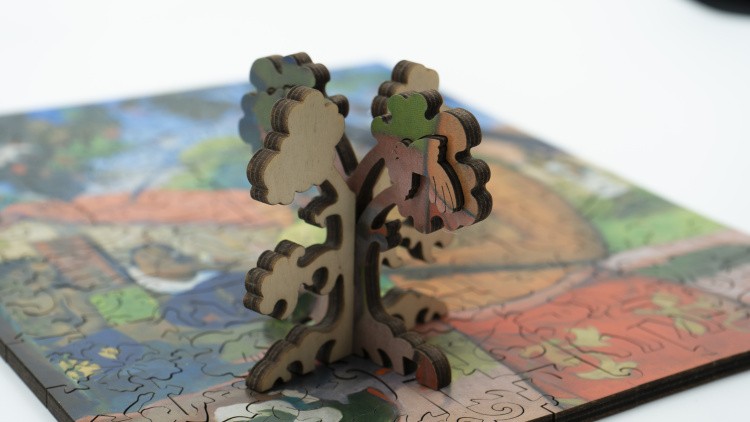 Деревянные пазлы DAVICI «Женщина, держащая плод» Поля Гогена — картинка 8