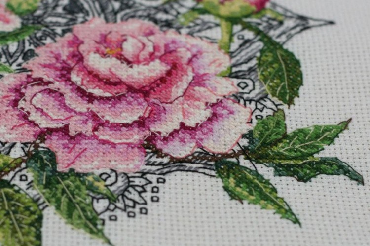 Набор для вышивания «Кружевные пионы» — картинка 2