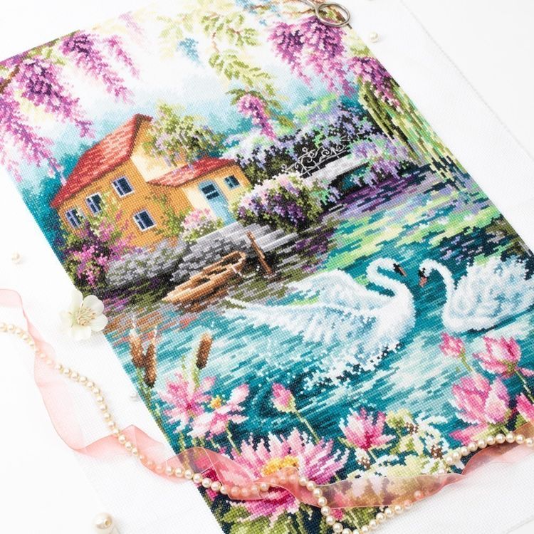 Набор для вышивания «Лебединое озеро» — картинка 3